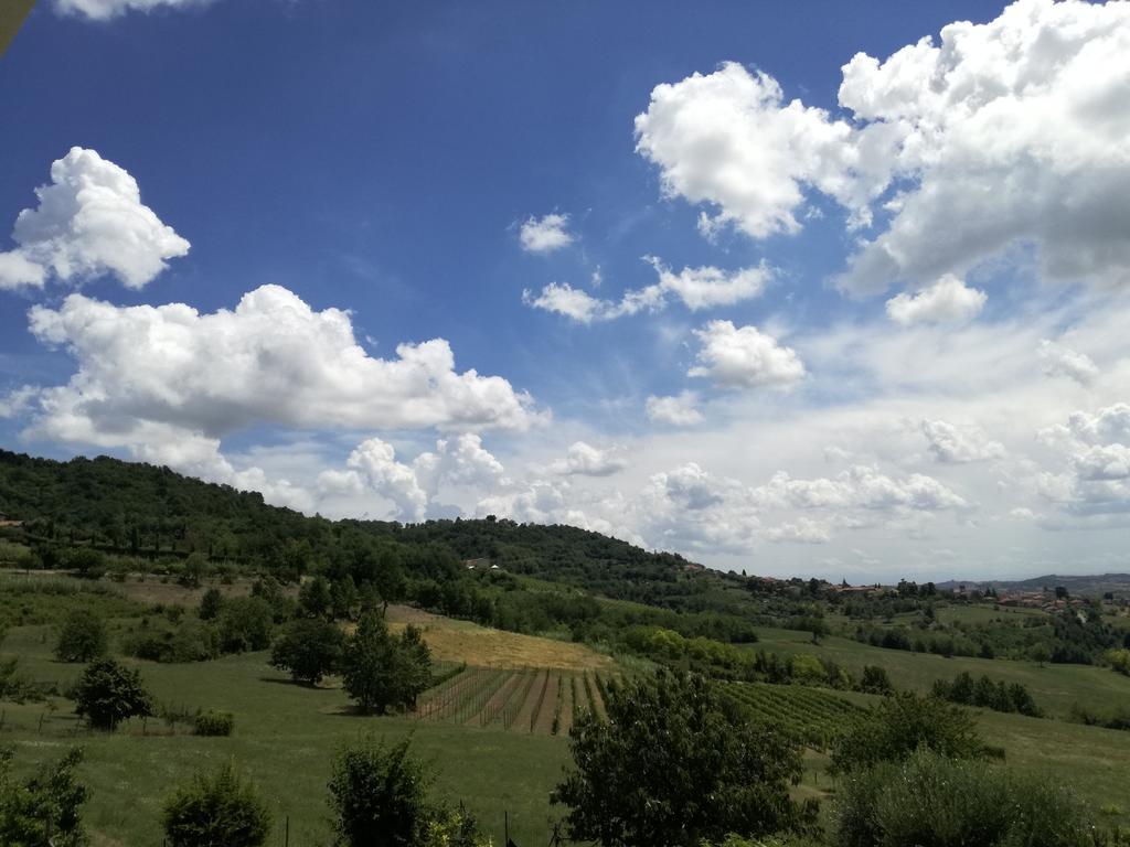 Azienda Agricola Garoglio Davide Альфьяно-Натта Экстерьер фото